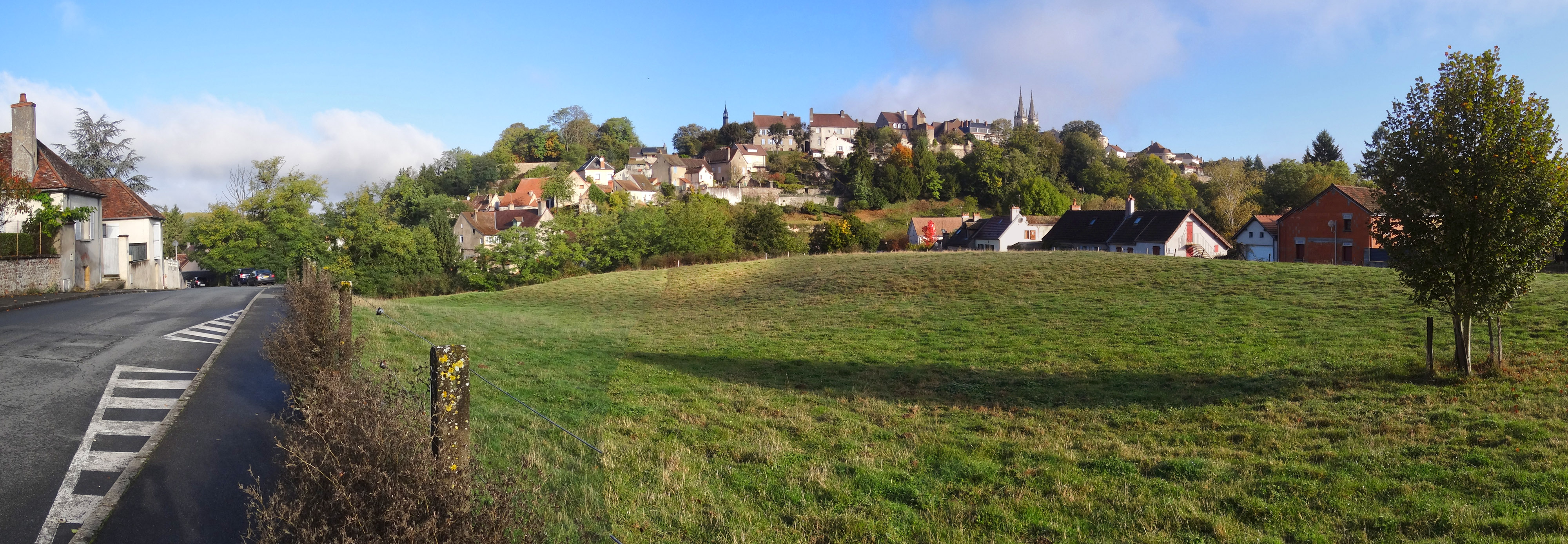 Le village ou la ville de coteau